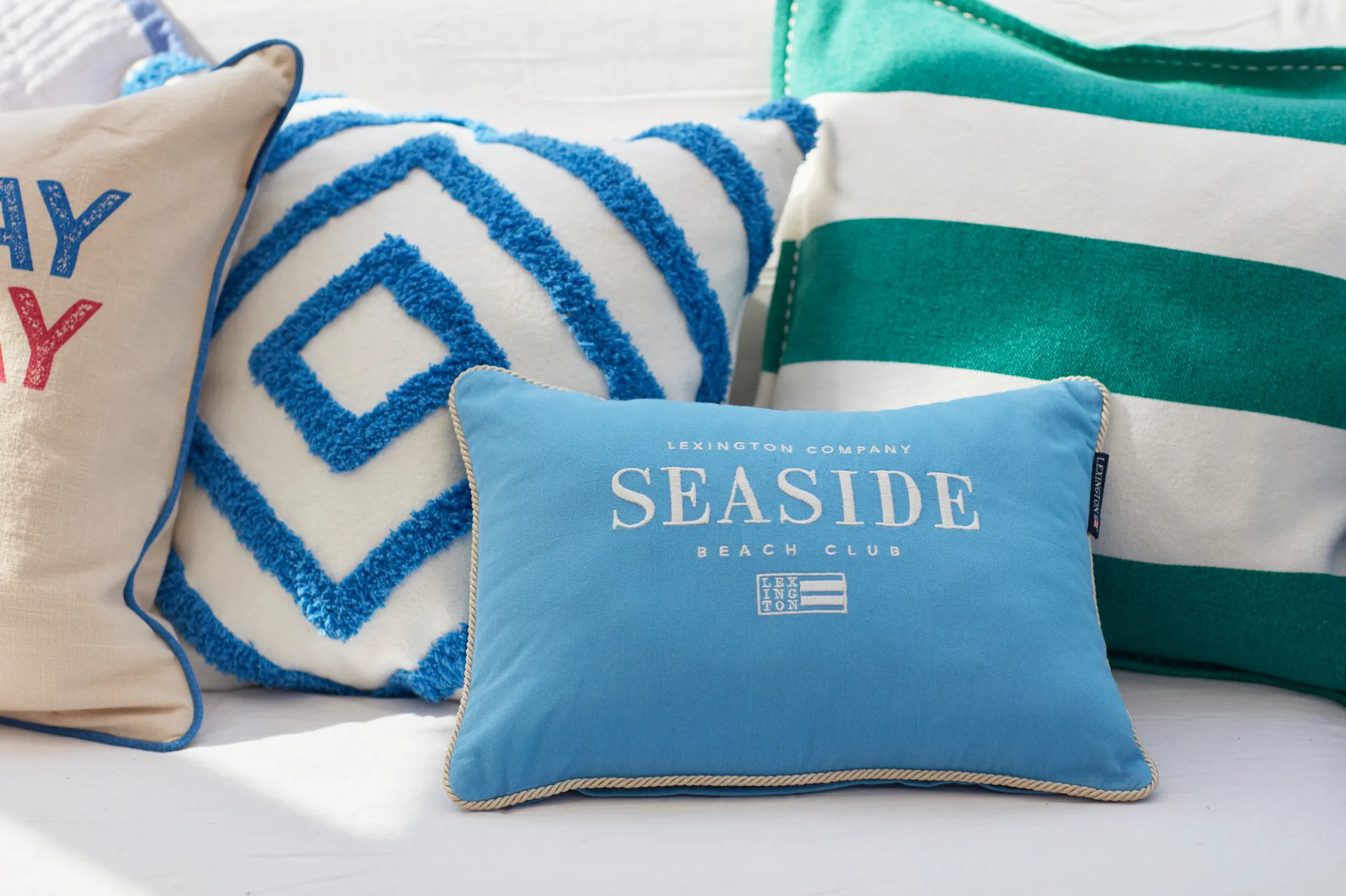 Seaside Small Organic Cotton Twill cushion 30x40 cm, Blue-light beige Lexington