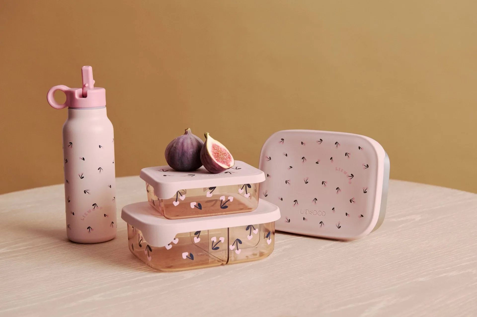 Arthur lunchbox 13.5x17 cm, Mini Cherry heart-Rosey Liewood