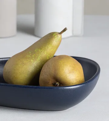 Curve Stoneware deep plate 19x22 cm - navy blue - LIND DNA