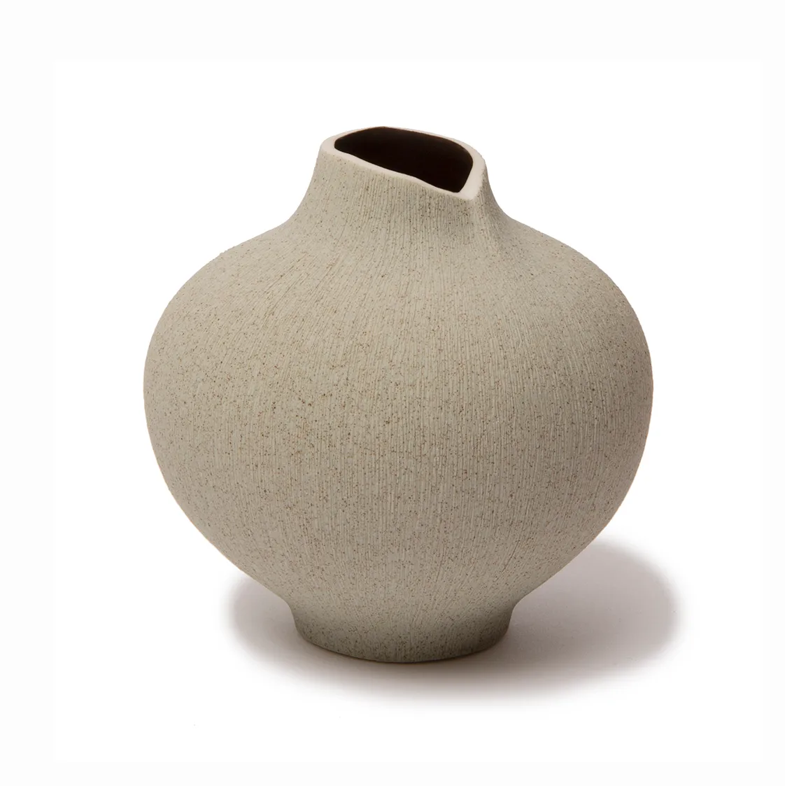 Line vase, Sand grey, medium Lindform
