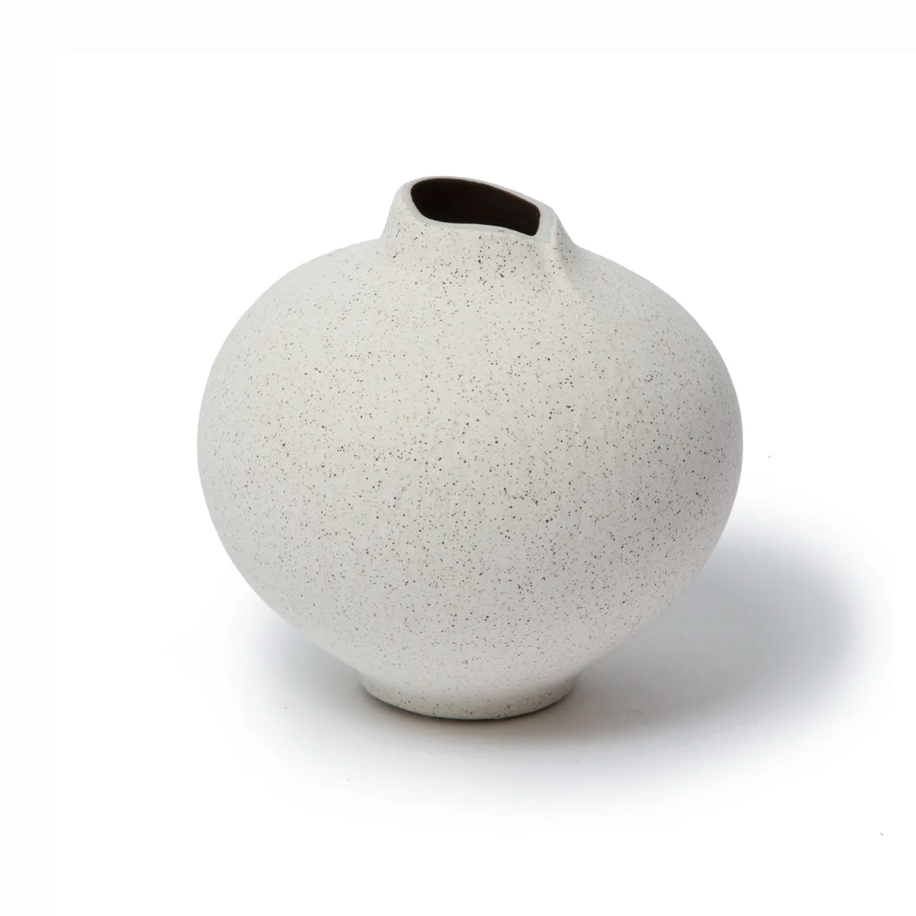 Line vase, Sand white, medium Lindform