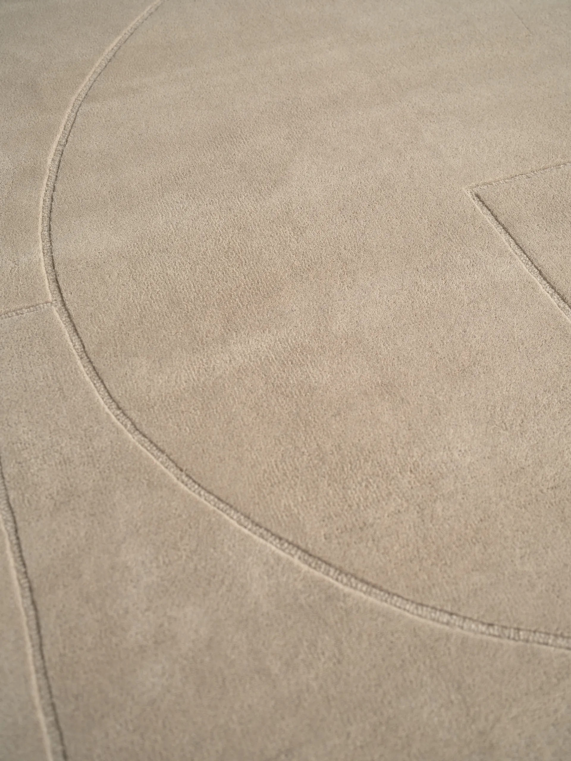 Lineal Poem wool carpet, Beige. 170x240 cm Linie Design
