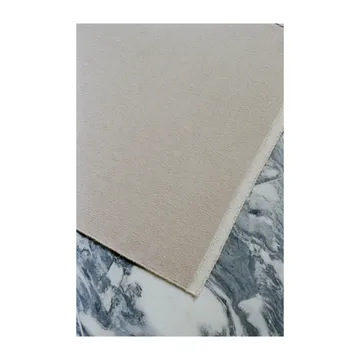 Modest Ease rug 80x250 cm - Beige - Linie Design