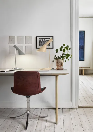 AJ MINI table lamp - Soft lemon - Louis Poulsen