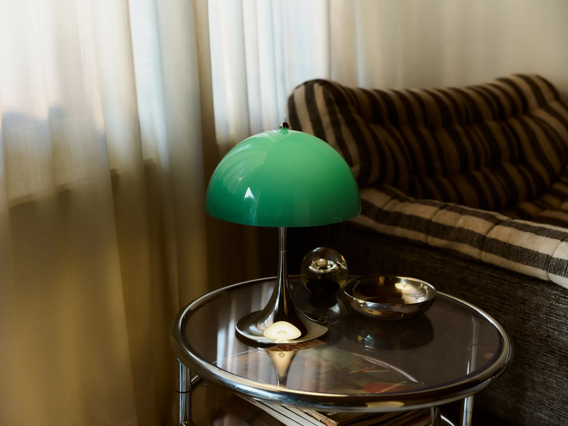 Panthella 250 portable table lamp V3, Original Opal Green Louis Poulsen