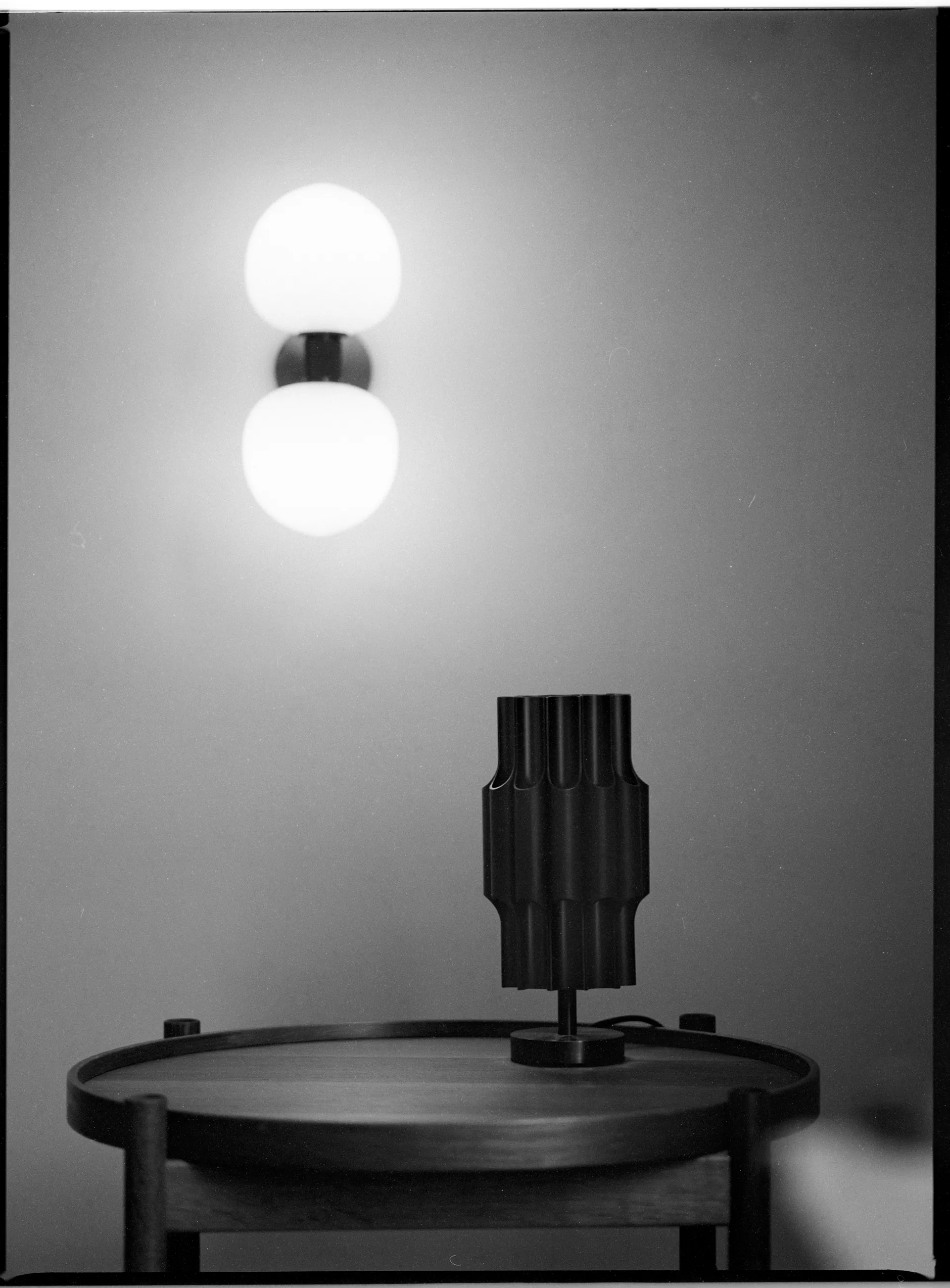 Memoir 120 wall lamp, Bronze LYFA
