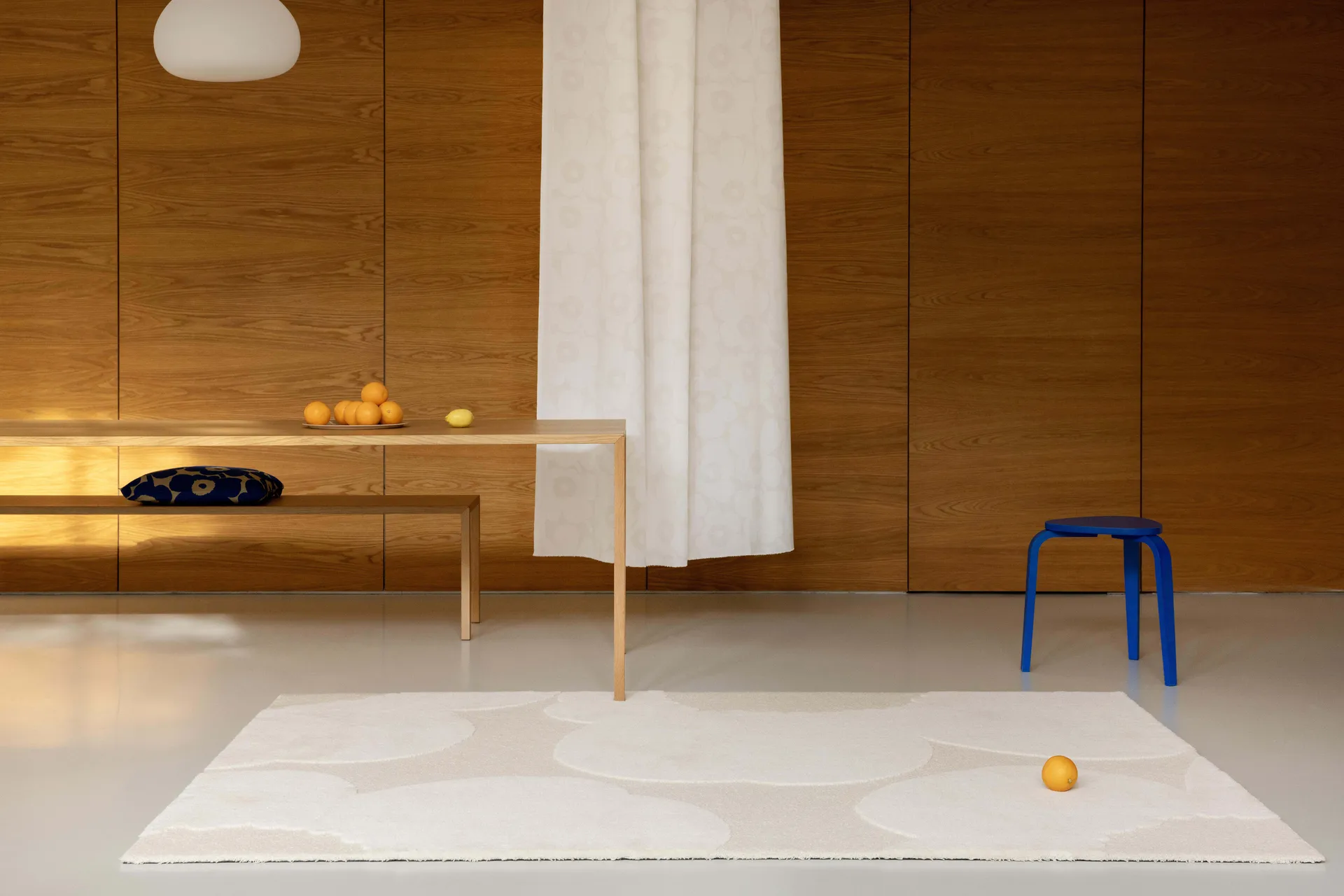 Iso Unikko wool rug, Natural white, 250x350 cm Marimekko