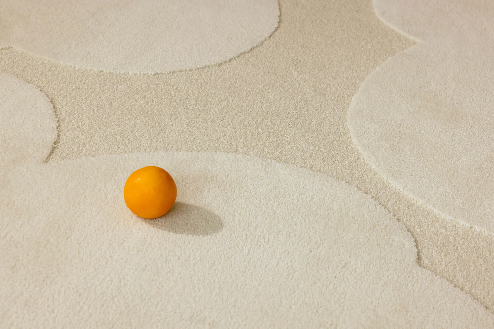 Iso Unikko wool rug, Natural white, 250x350 cm Marimekko