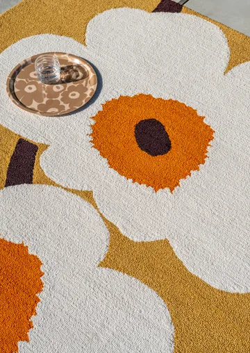 Unikko anniversary outdoor rug - Honey, 160x230 cm - Marimekko