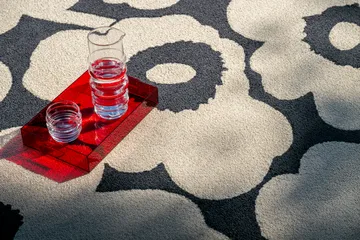 Unikko outdoor rug - Charcoal-white, 250x350 cm - Marimekko