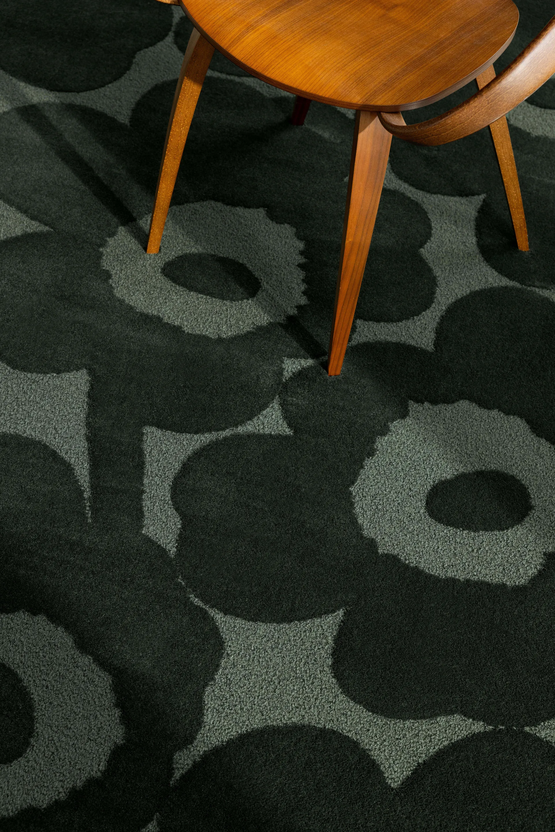 Unikko wool rug, Dark green, 140x200 cm Marimekko