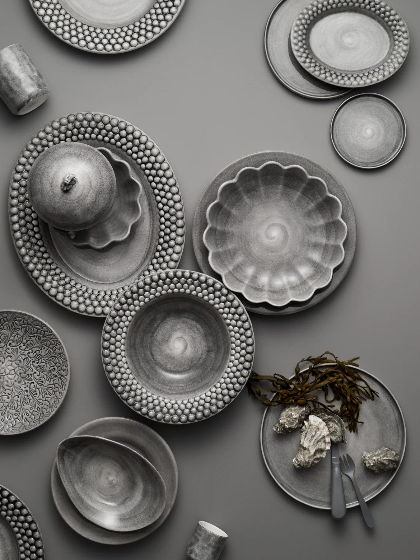 Bubbles soup plate 25 cm, Grey Mateus