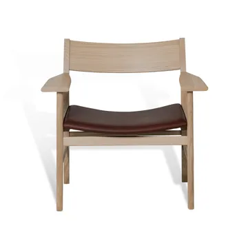 Siza lounge chair - White-pigmented matt lacquered oak – Mocca Tärnsjö leather - Mavis