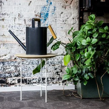 Tribeca side table - oak oil rustic, black legs, ø47 cm - Mavis