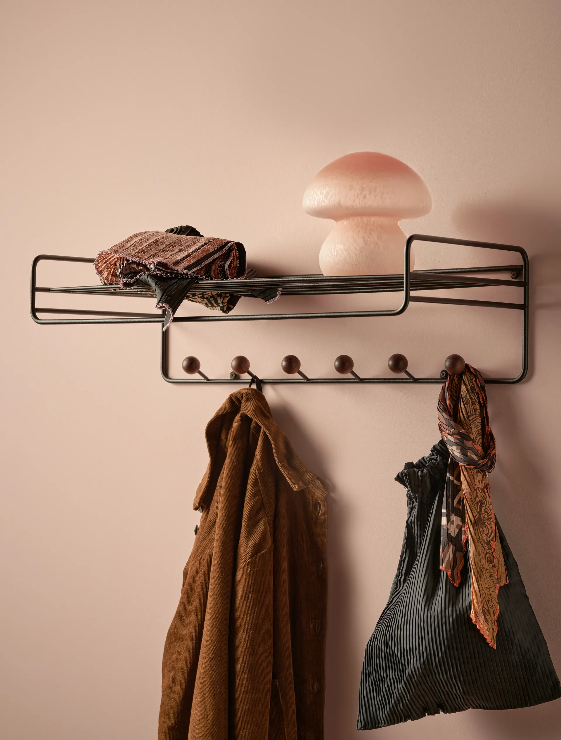 Bill Hat rack hat rack, Black-dark-brown Maze