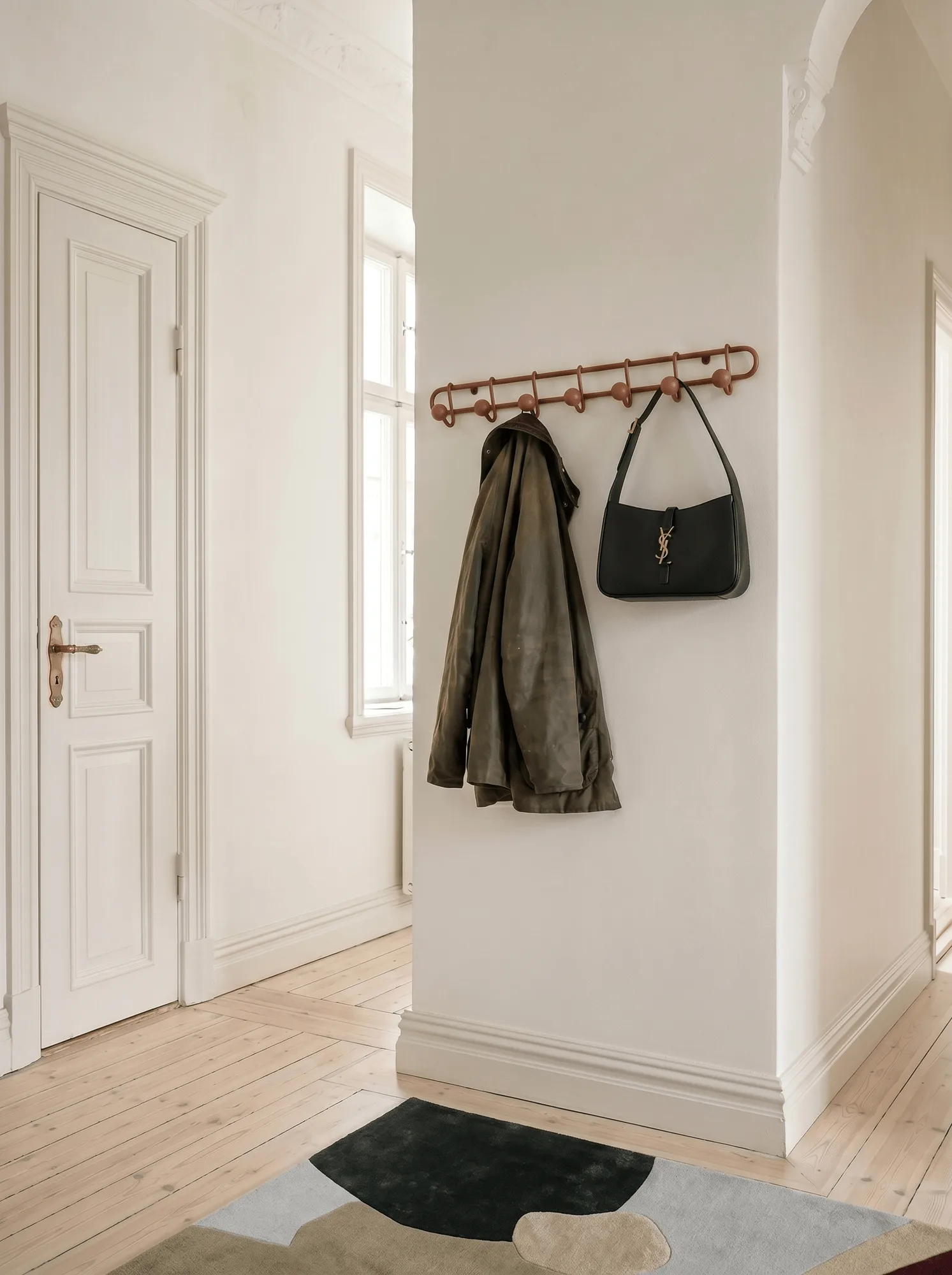 Bill Slim coat rack, Cinnamon Maze