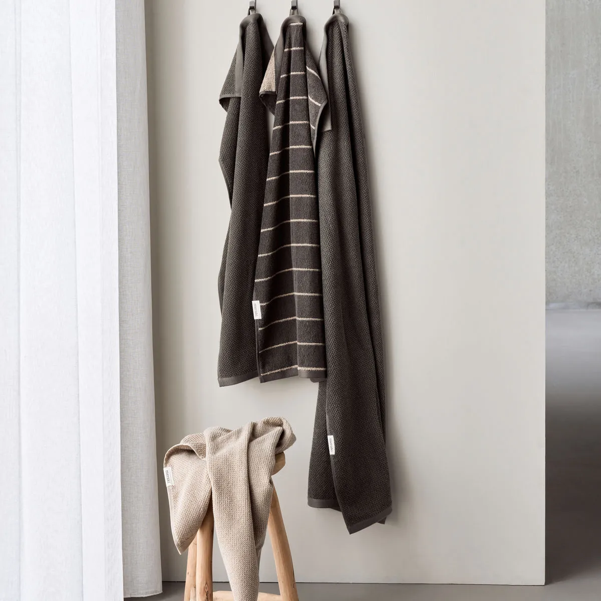 Solid towel 70x140 cm, Army Meraki