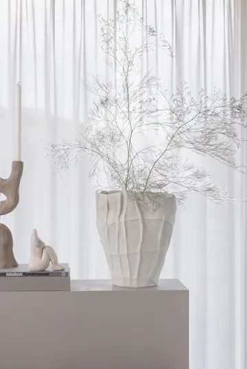Art piece artistic vase 33.5 cm - Off-white - Mette Ditmer