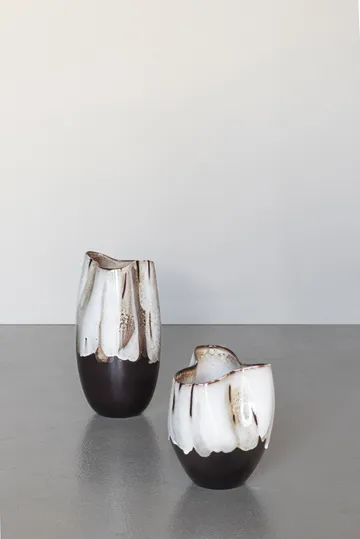 By Hand vase small 24.5 cm - Off-white - Mette Ditmer