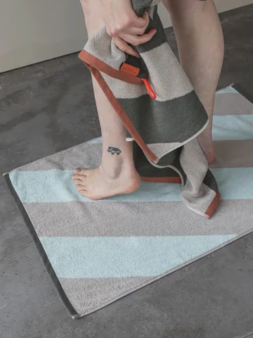 Diagonal bath mat 50x80 cm - Mint - Mette Ditmer