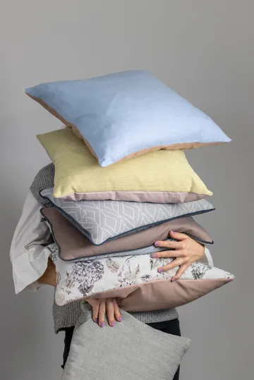 Hydrangea cushion 40x60 cm - Off-white-peach - Mette Ditmer