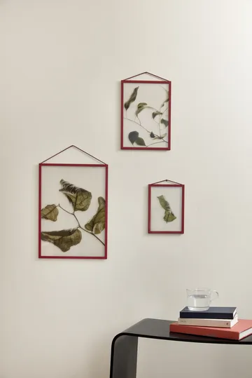 Moebe frame A5 16.5x22.7 cm - Transparent. Red - MOEBE