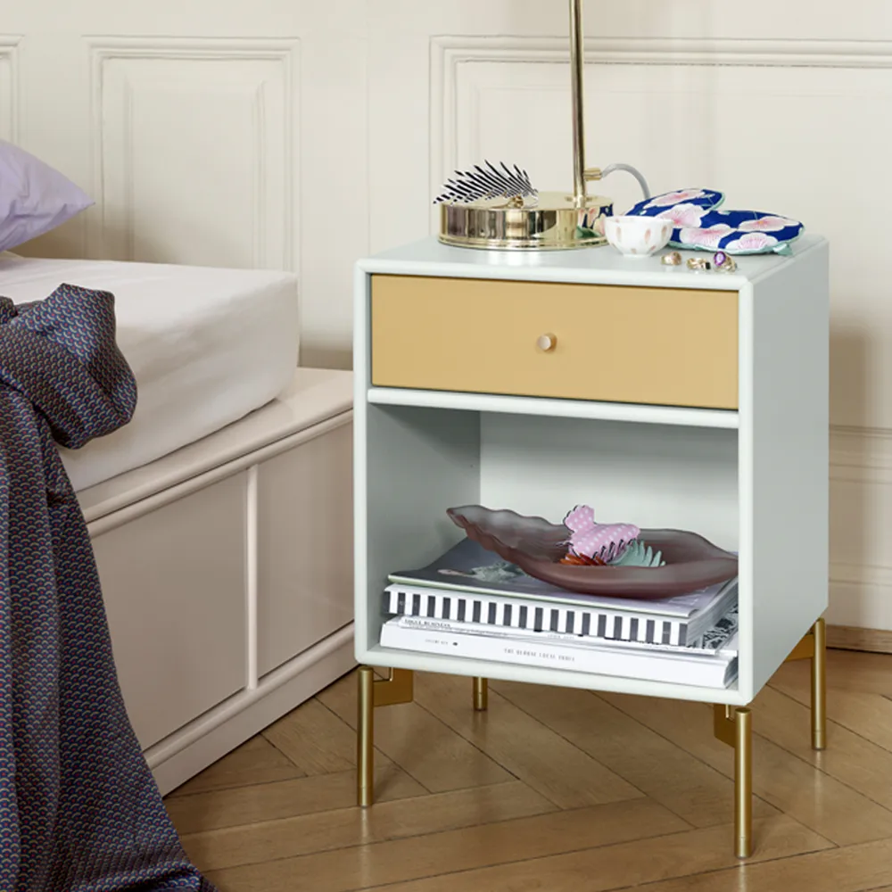 Dream bedside table, Beetroot 165, chrome legs Montana