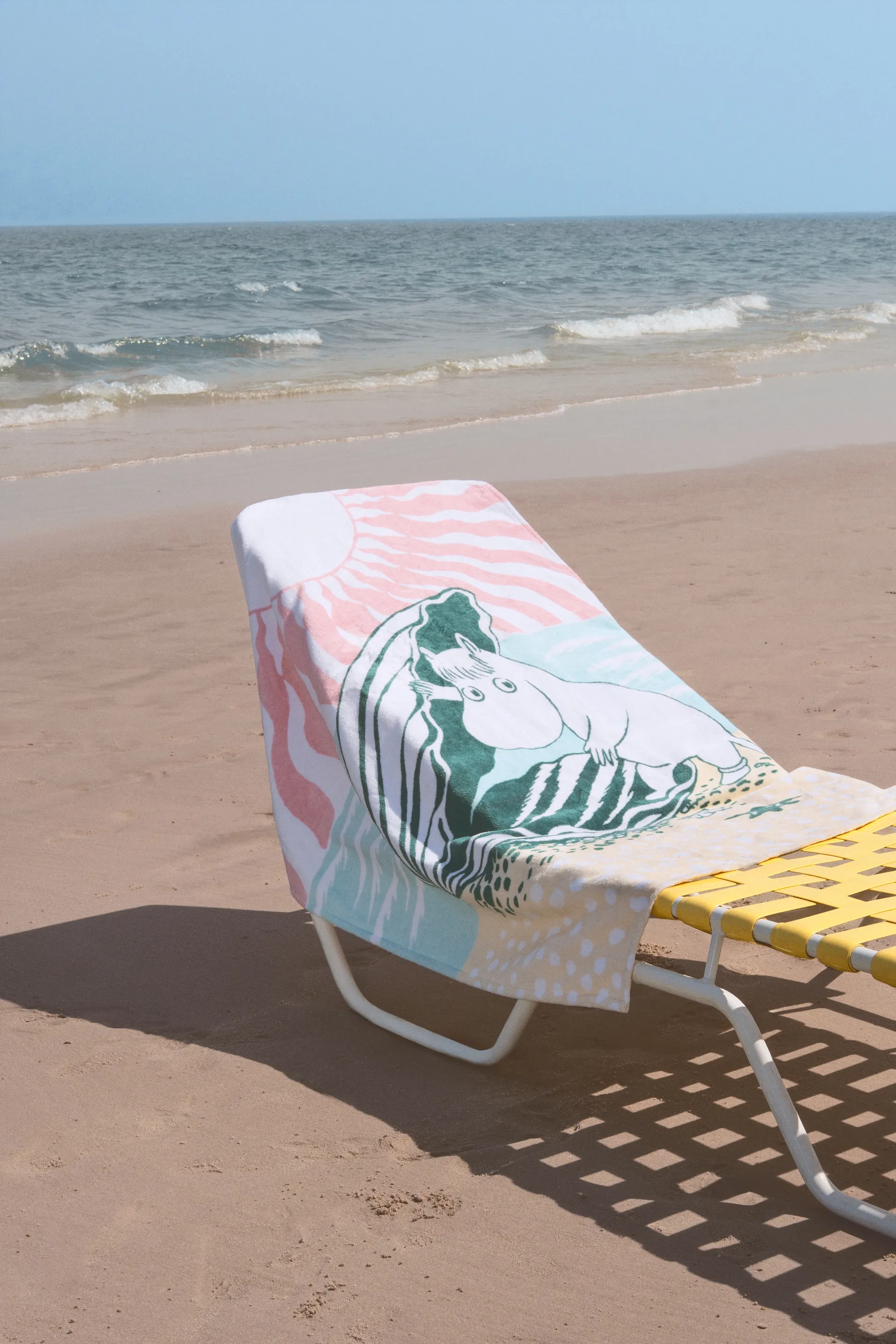 Beach day Moomin beach towel, 93x150 cm Moomin Arabia