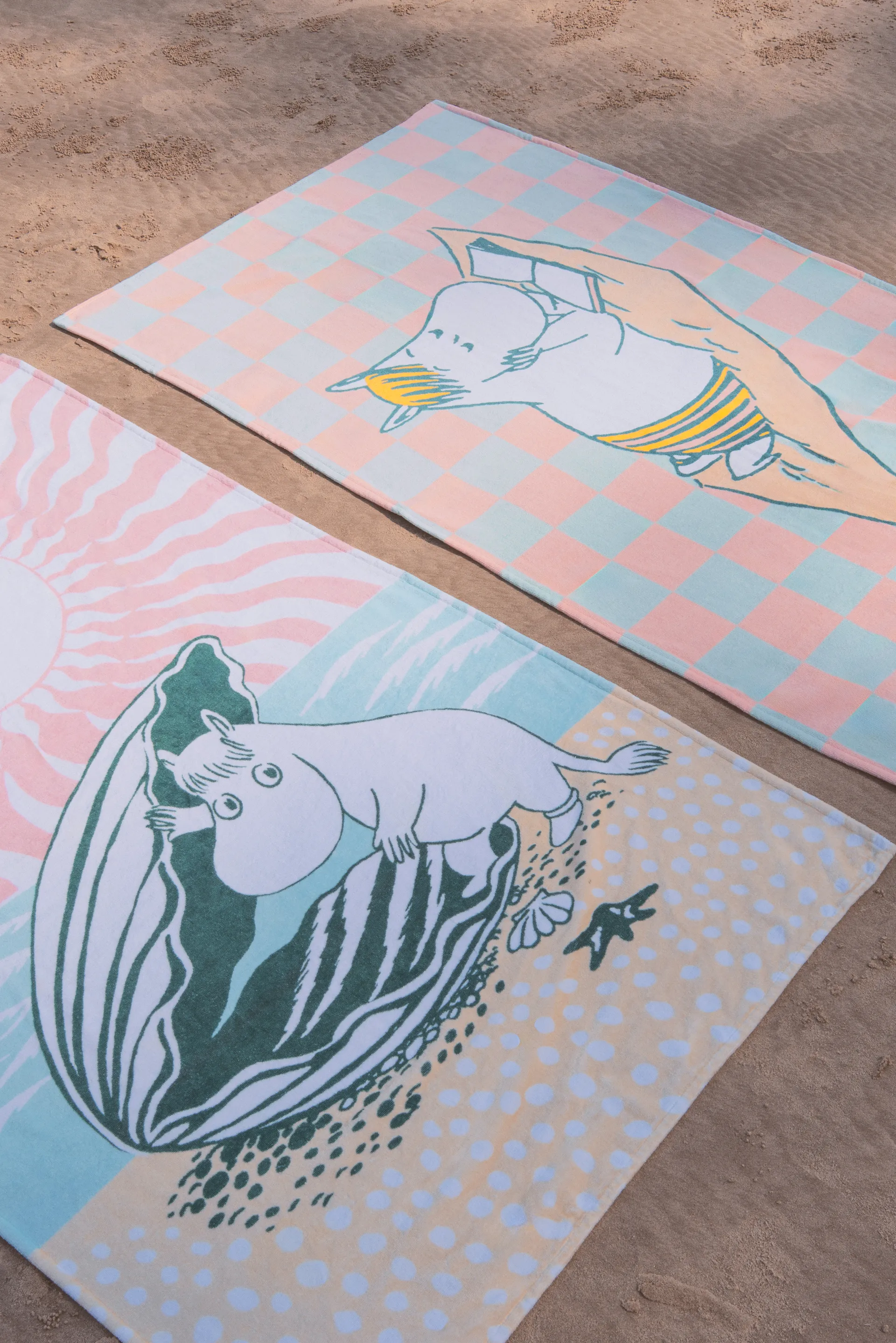 Beach day Moomin beach towel, 93x150 cm Moomin Arabia