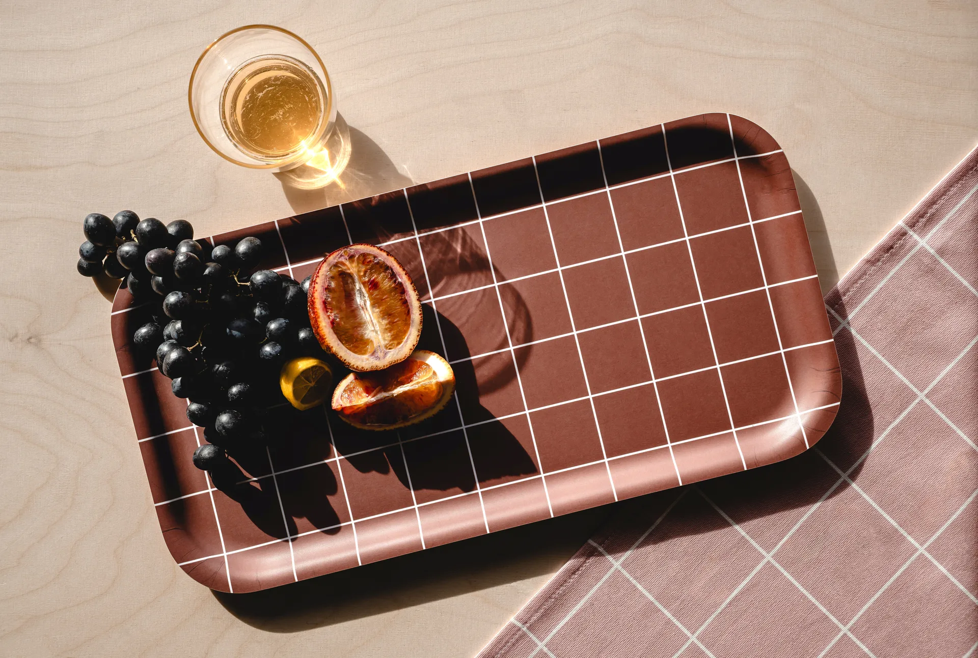Checks & Stripes tray 22x43 cm, Brown Muurla