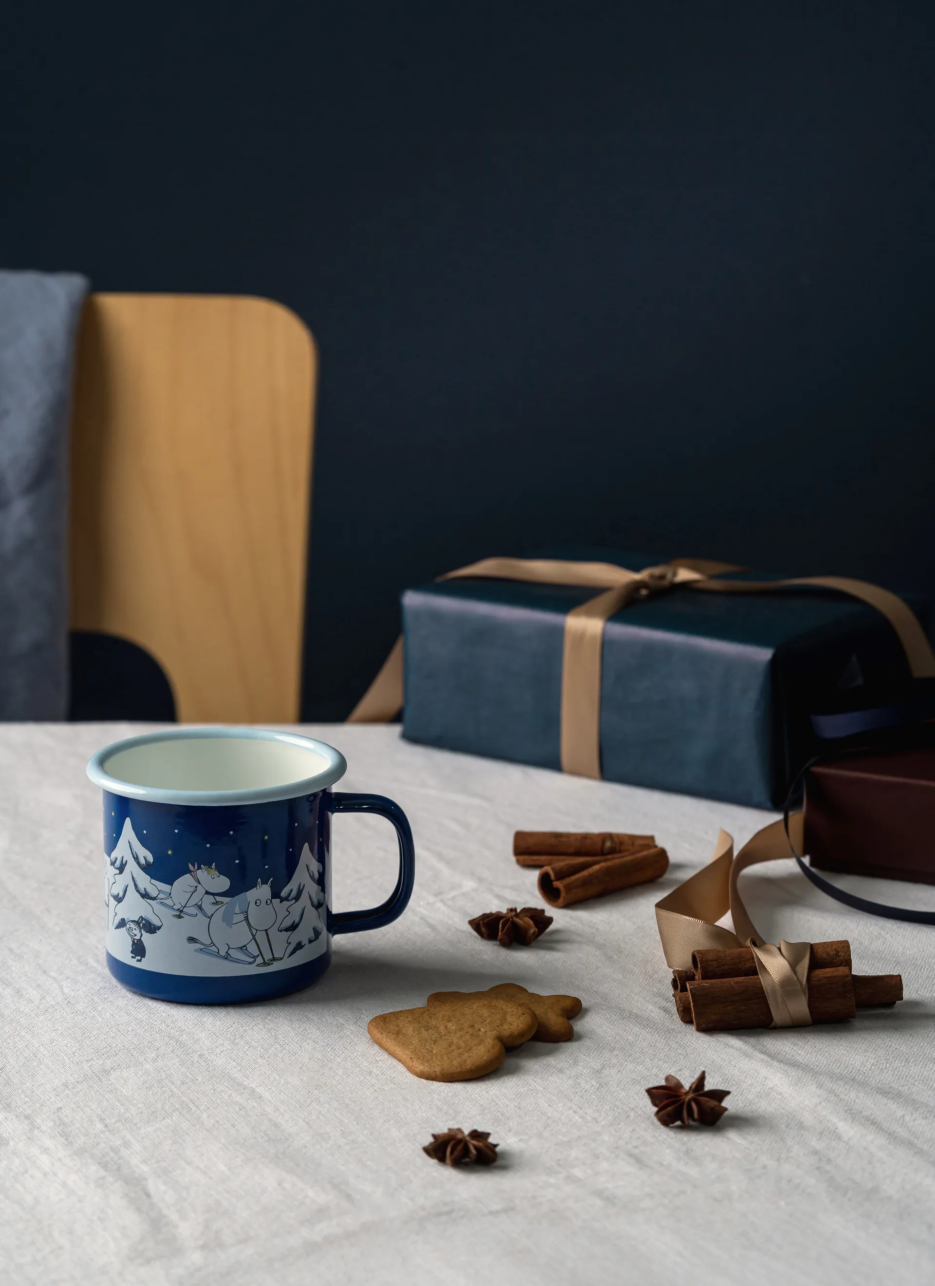 Moomin enamel mug 37 cl, Starry night Muurla