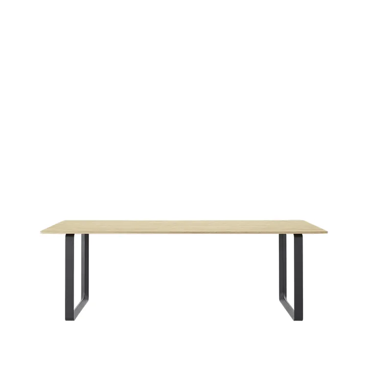 70/70 dining table 225x90 cm - Solid oak-Black - Muuto
