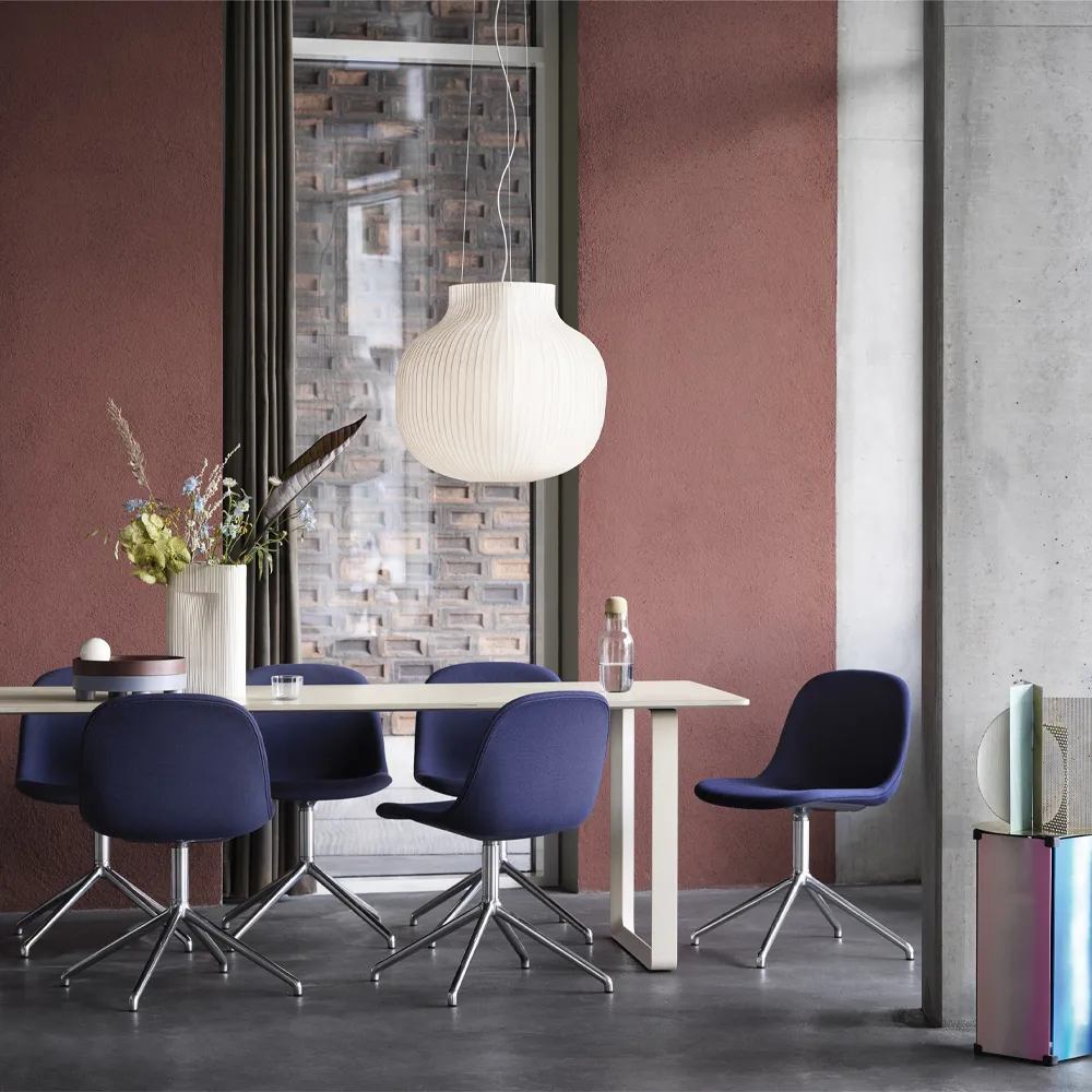 70/70 dining table 225x90 cm, Solid smoked oak-Grey Muuto