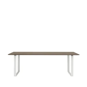 70/70 dining table 225x90 cm - Solid smoked oak-White - Muuto