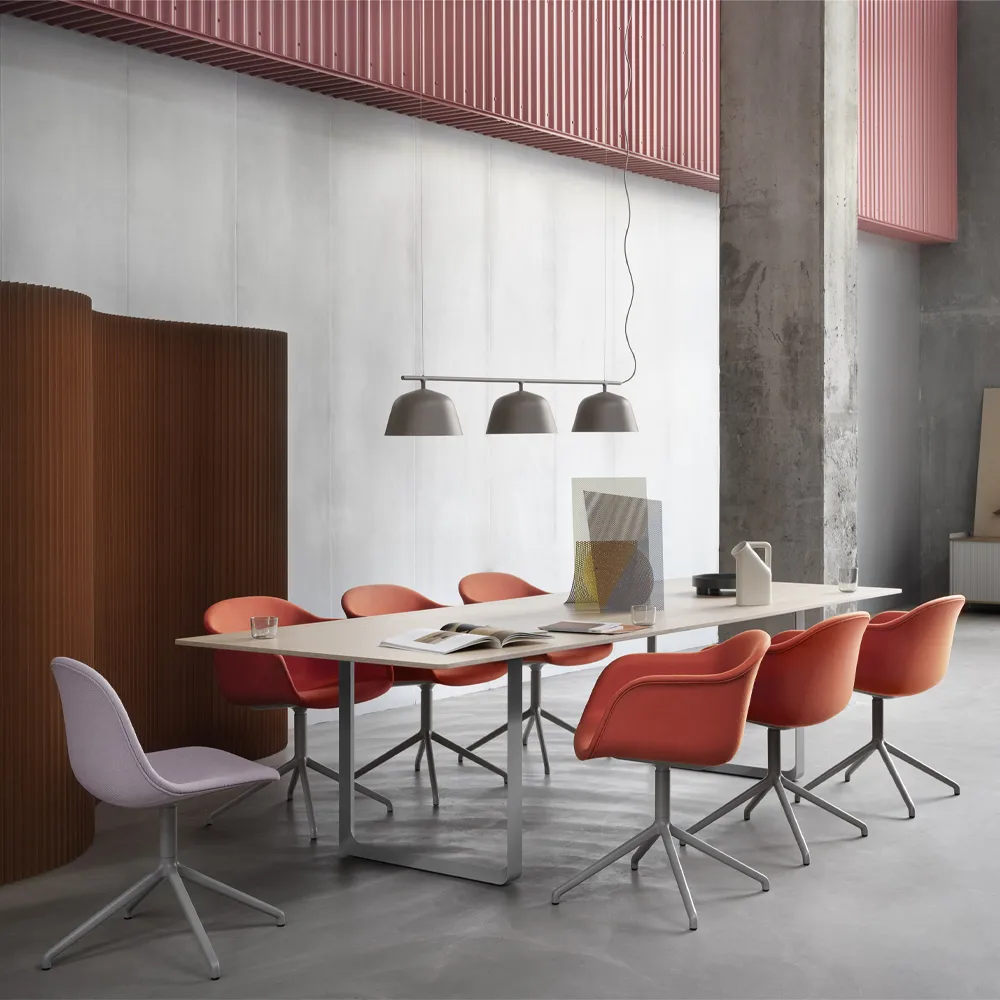 70/70 dining table 295x108 cm, Solid oak-Sand Muuto