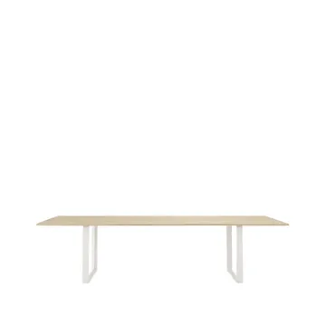 70/70 dining table 295x108 cm - Solid oak-White - Muuto