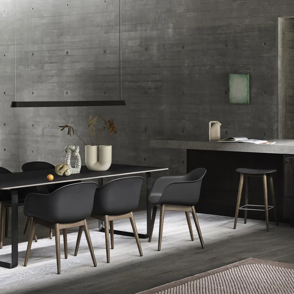 Linear pendant lamp, Grey, 87,2 cm Muuto