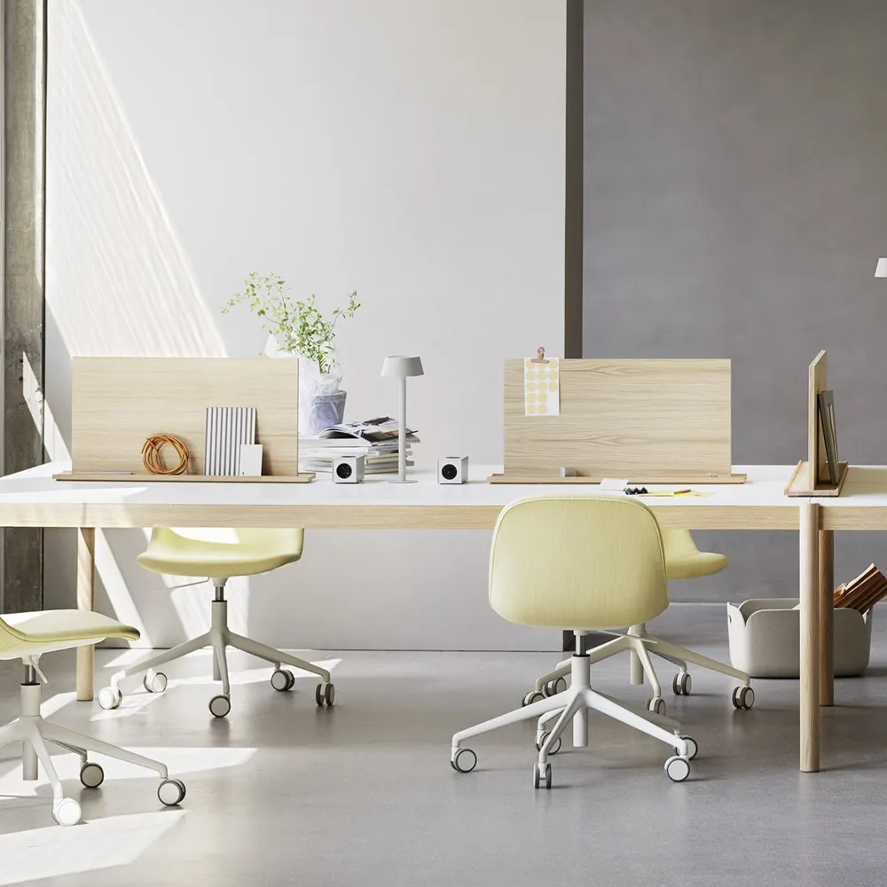Linear System shade, Oak 75 cm Muuto