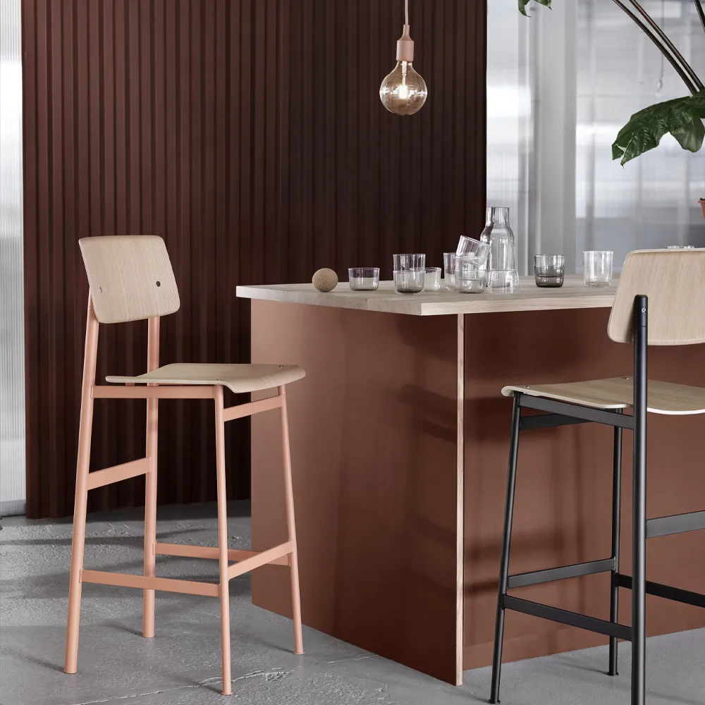 Loft barstool, Oak, low, black steel legs Muuto