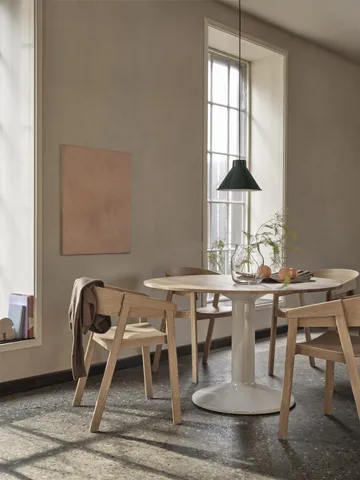 Midst pedestal table - Oiled oak-grey, Ø120 cm - Muuto