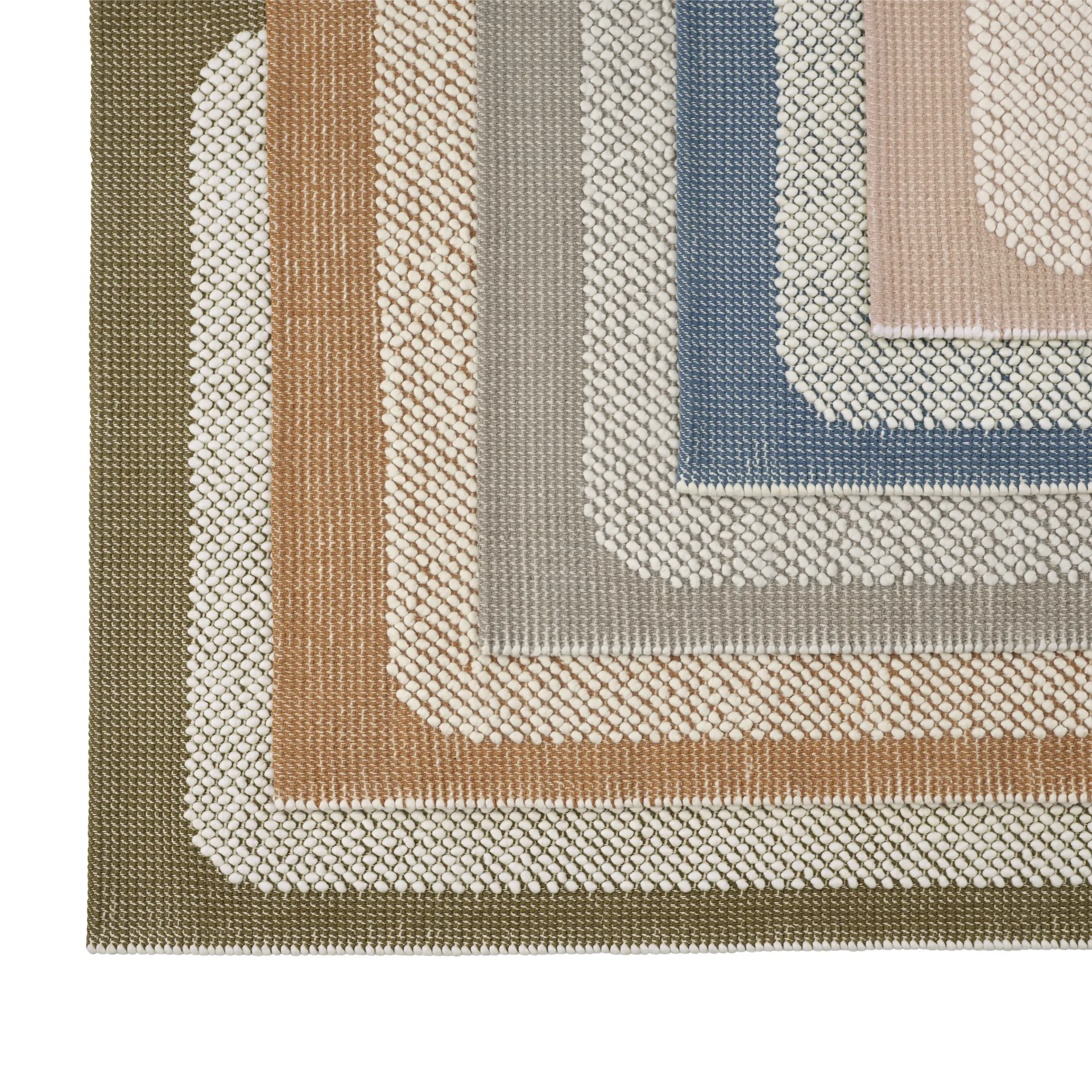 Pebble rug 170x240 cm, Pale blue Muuto
