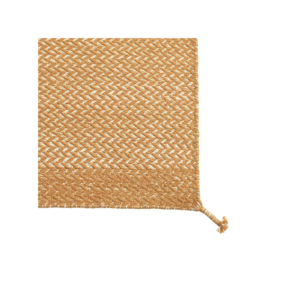 Ply wool rug 170x240 cm, Burnt orange Muuto