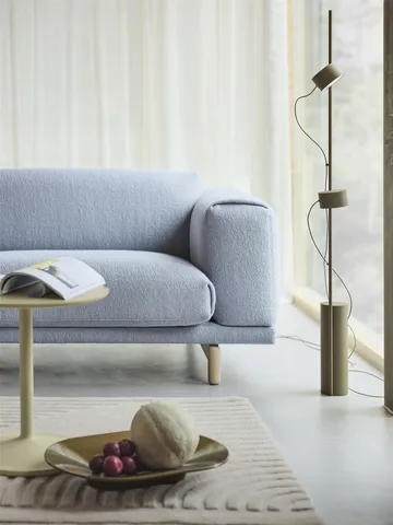 Post floor lamp - Brown-green - Muuto