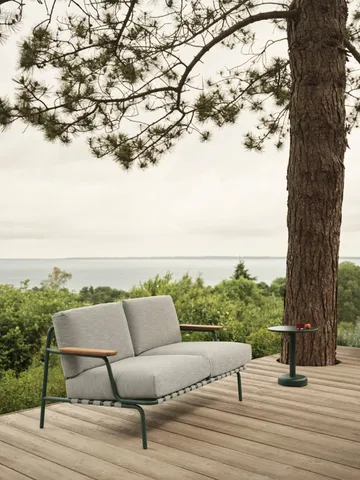 Settle 2-seater sofa - Ribbed Weave 2 Dark green - Muuto