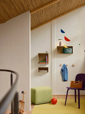 The Dots clothes hook oak - Ø6,5 cm - Muuto