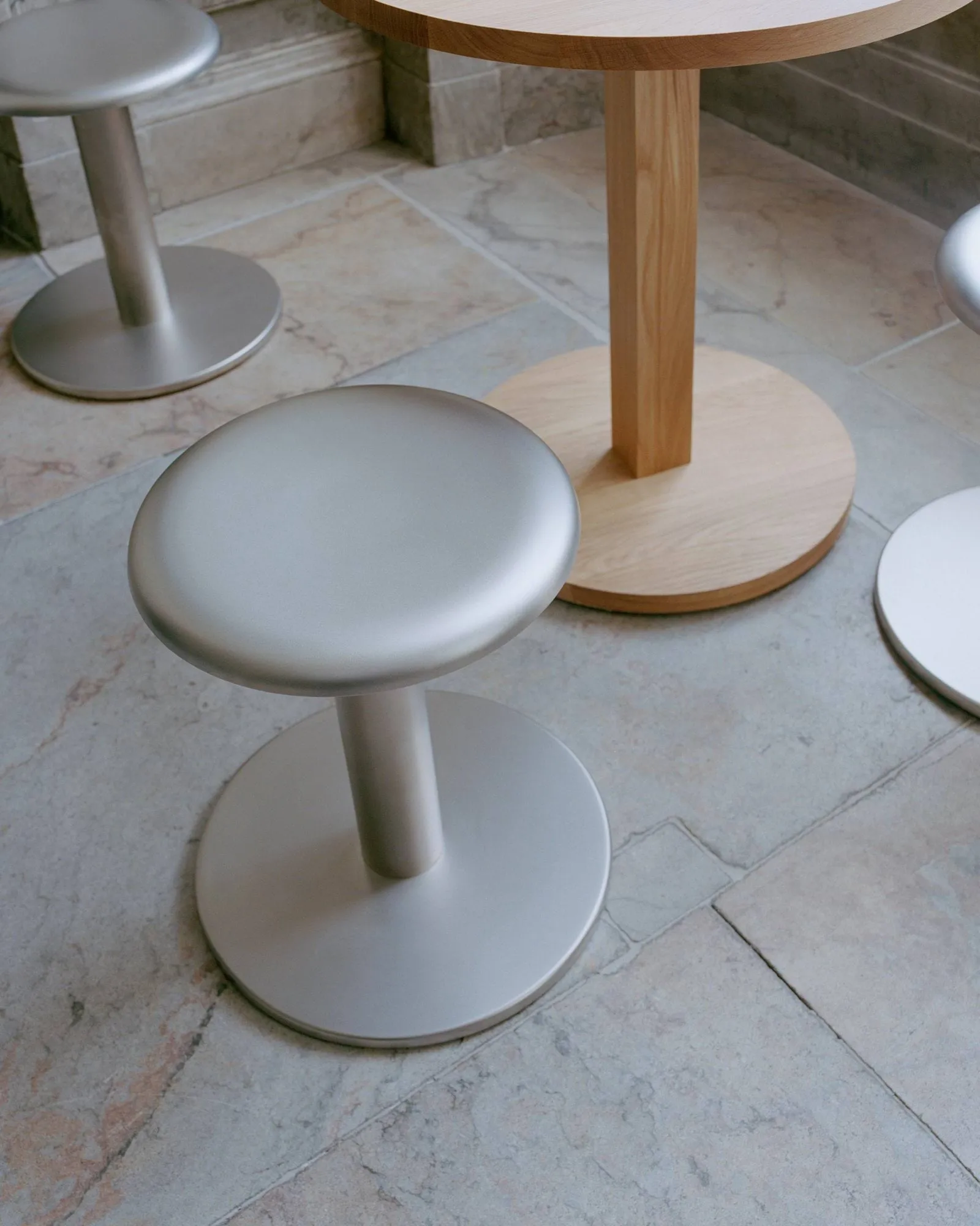 Coupe round stool, Stainless steel, Ø40x46 cm New Works