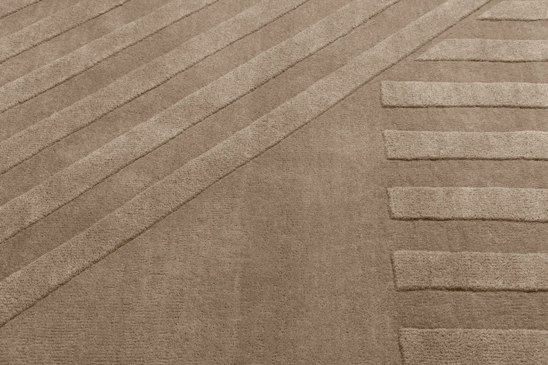 Levels Stripes wool rug, Taupe, 200x300 cm NJRD