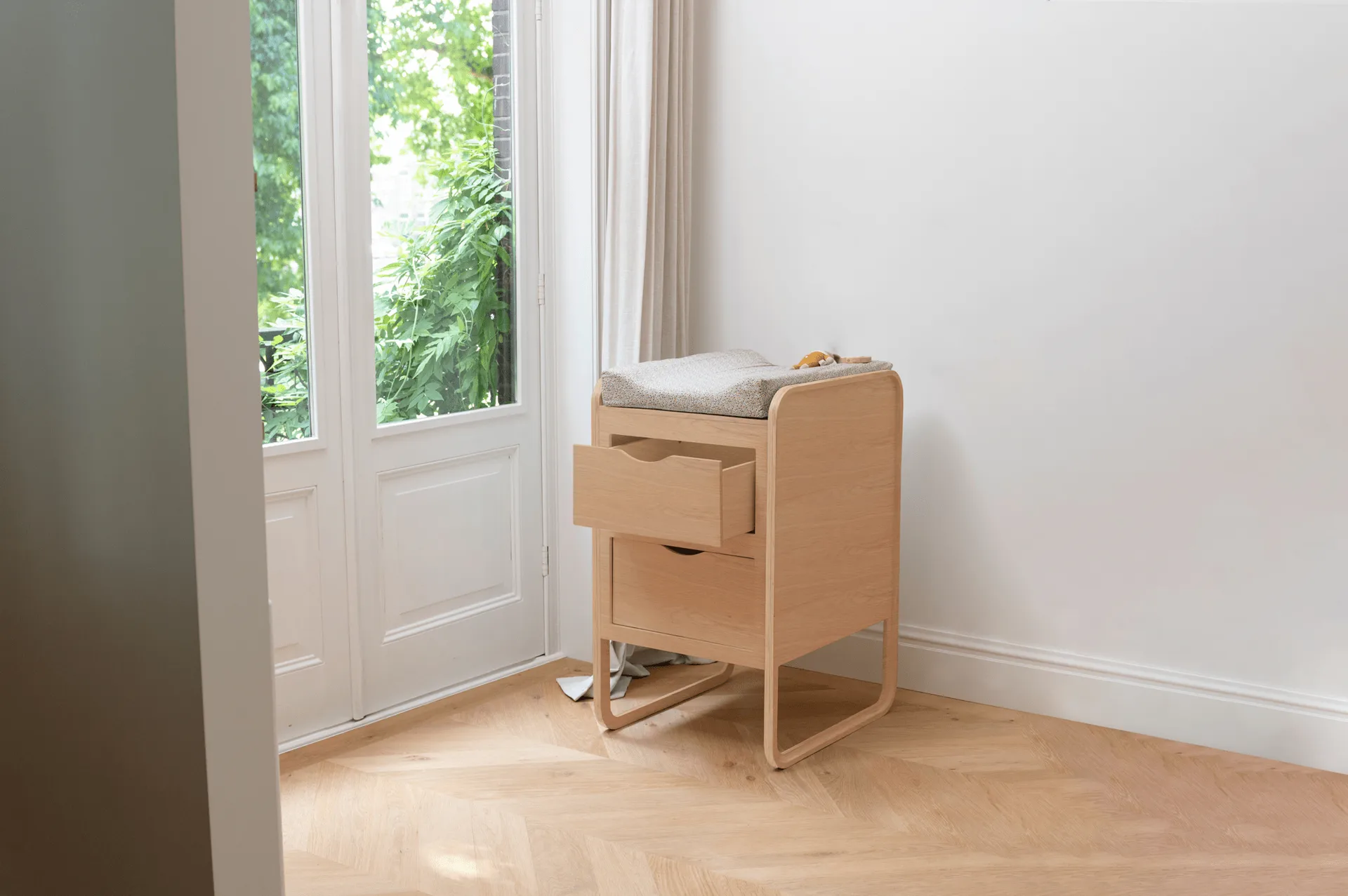 Form changing table 65.4x56x95 cm, Oak Nofred