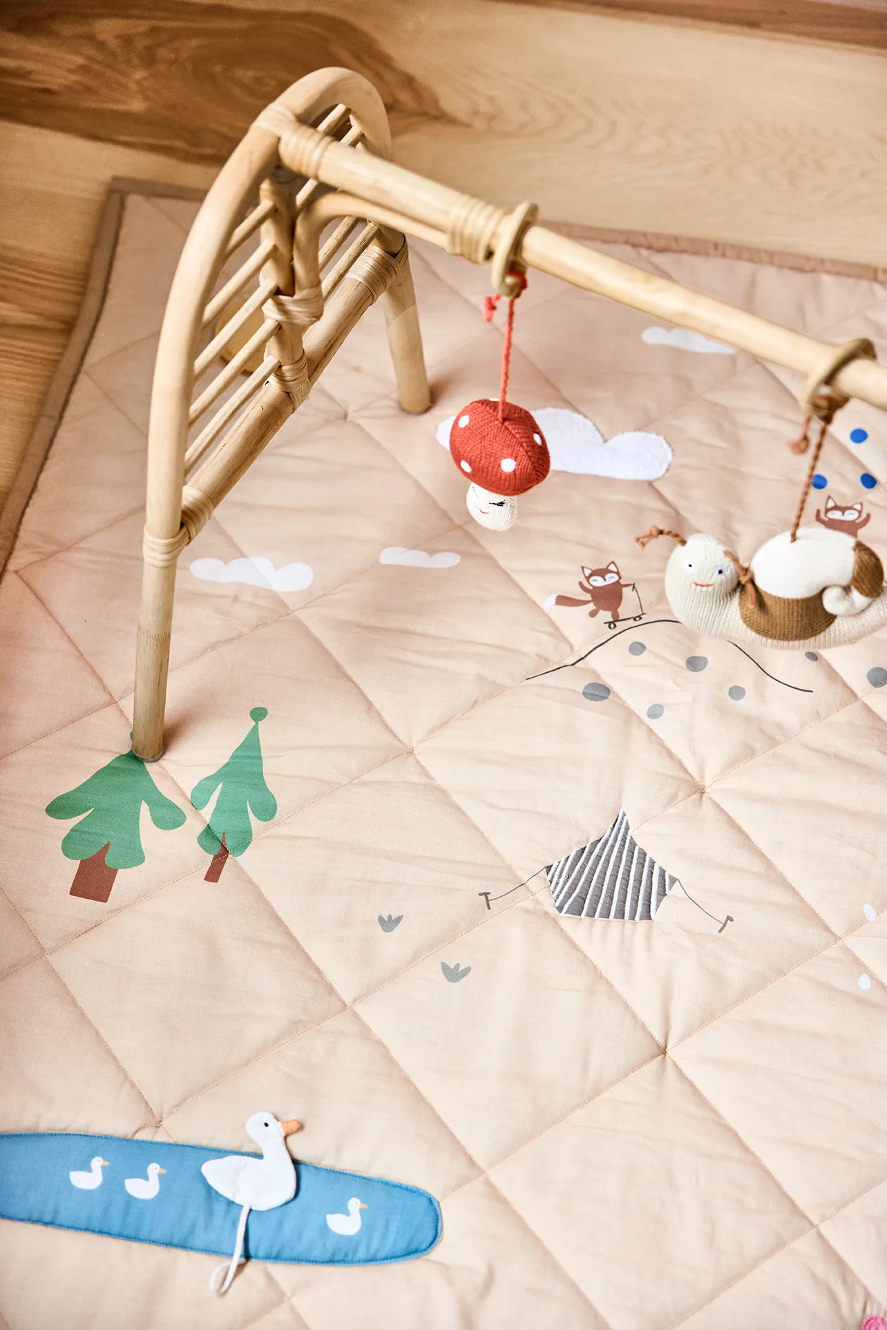 Forest activity blanket 102x102 cm, Clay OYOY