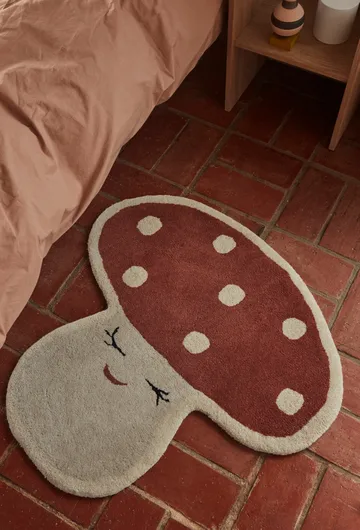 Malle mushroom rug 75x77 cm - Red - OYOY